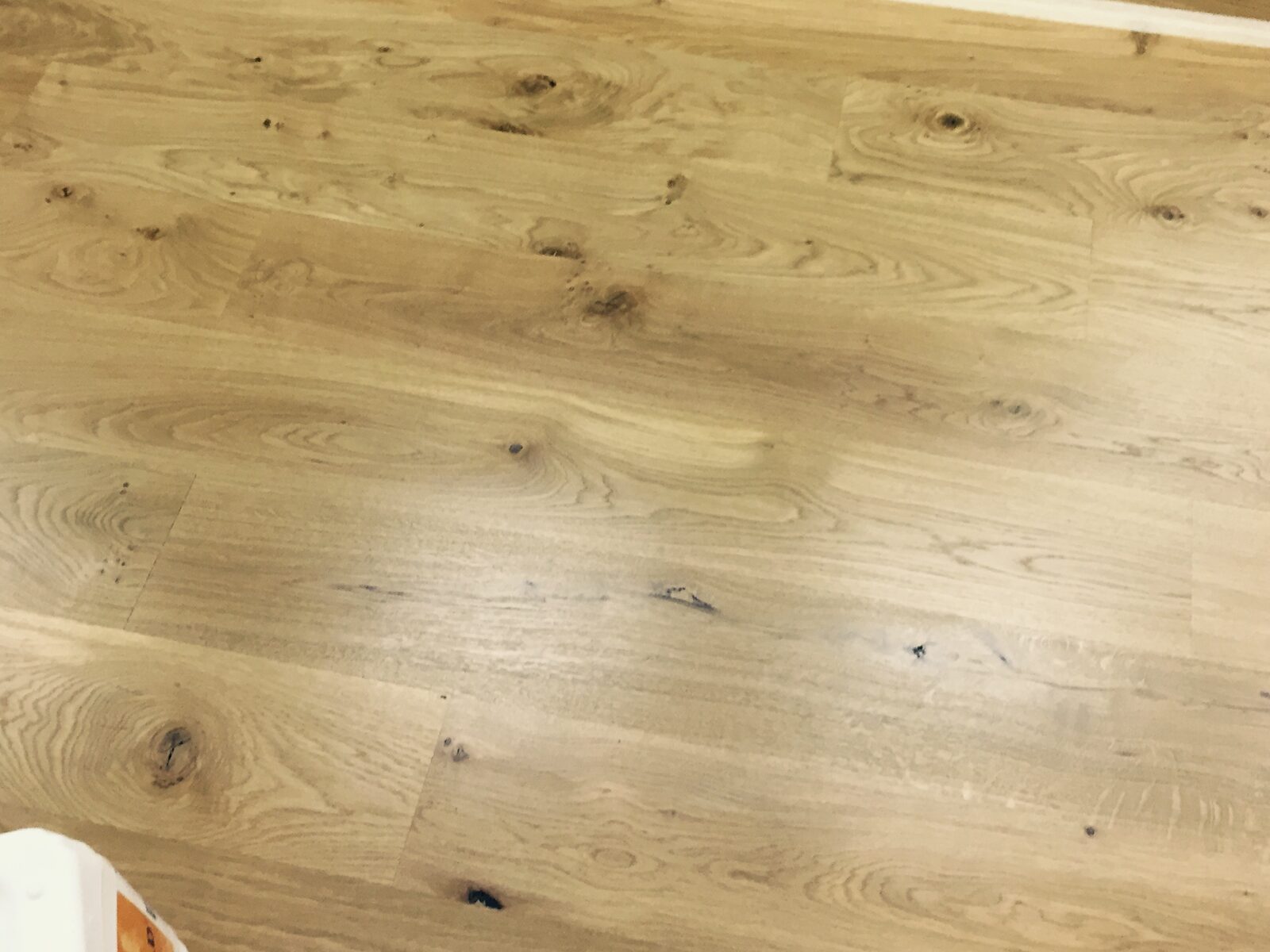Parquet ancien revitalisé — Ponçage + finition naturelle · Île-de-France